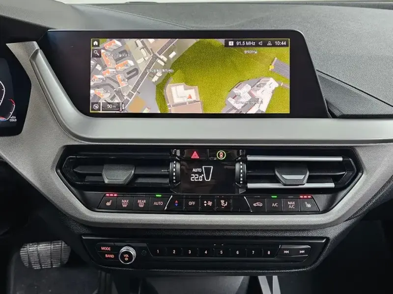 2020 BMW 1 серии с пробегом 106 949 км