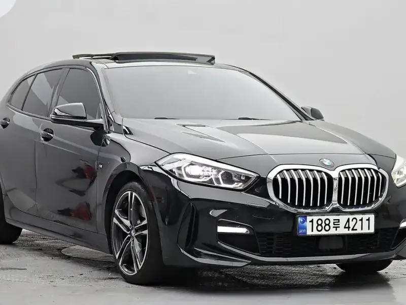 2023 BMW 1 серии с пробегом 54 170 км