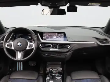 2023 BMW 1 серии с пробегом 54 170 км