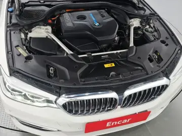 2020 BMW 5 серии с пробегом 56 733 км