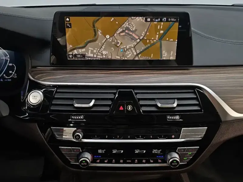 2020 BMW 5 серии с пробегом 56 733 км