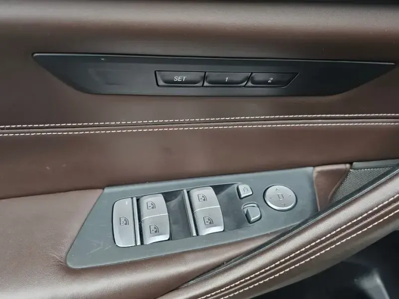 2020 BMW 5 серии с пробегом 56 733 км