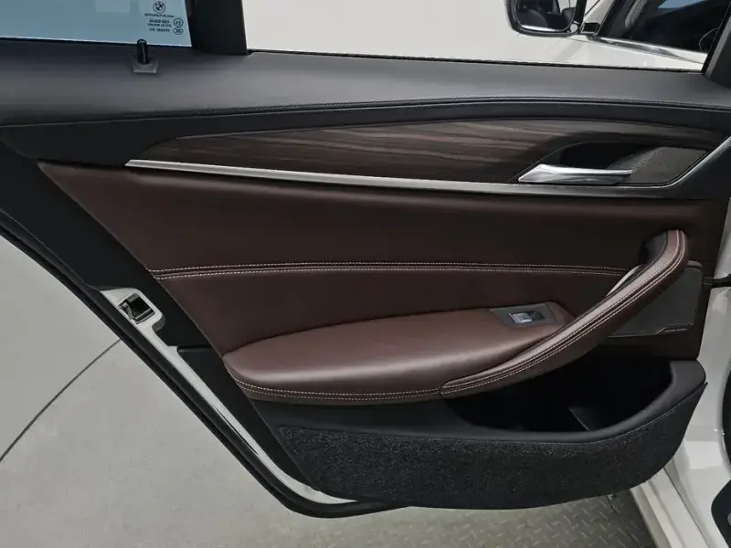 2020 BMW 5 серии с пробегом 56 733 км