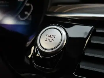 2020 BMW 5 серии с пробегом 56 733 км