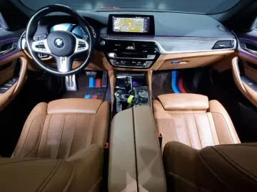 2020 BMW 5 серии с пробегом 102 111 км