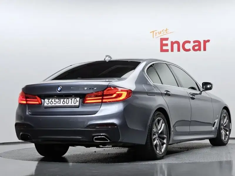 2020 BMW 5 серии с пробегом 79 146 км