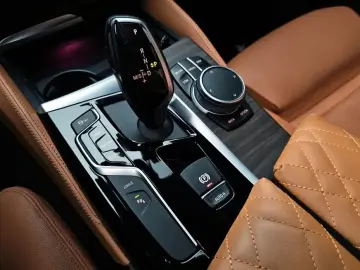 2020 BMW 5 серии с пробегом 79 146 км