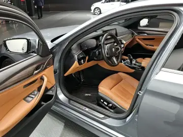 2020 BMW 5 серии с пробегом 79 146 км