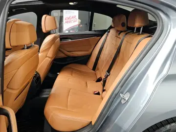 2020 BMW 5 серии с пробегом 79 146 км