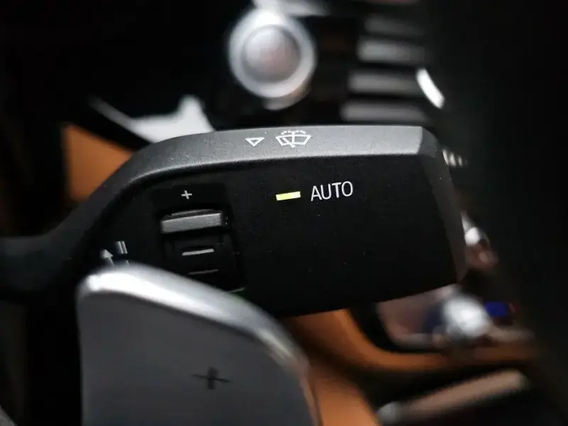 2020 BMW 5 серии с пробегом 79 146 км