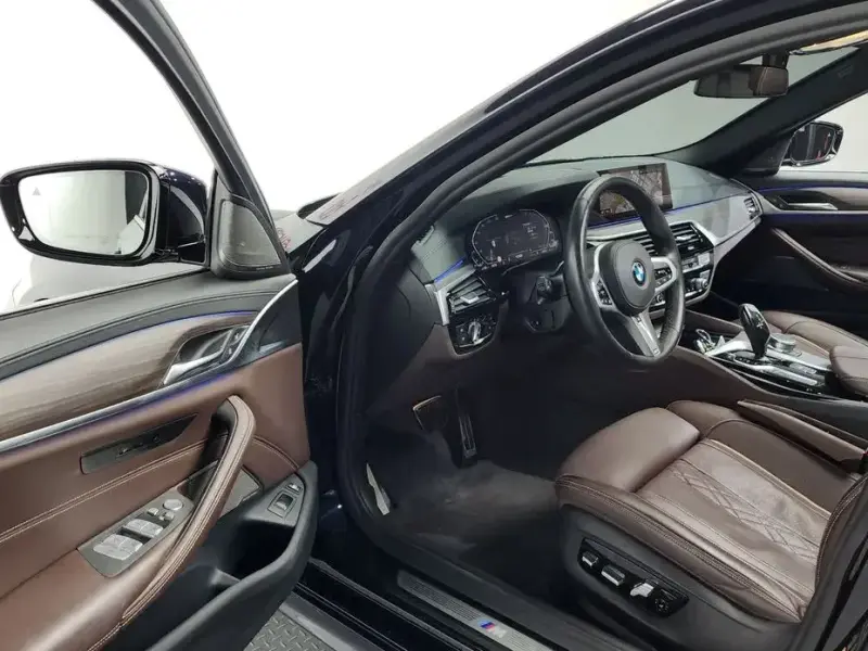 2020 BMW 5 серии с пробегом 95 006 км