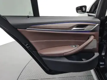 2020 BMW 5 серии с пробегом 95 006 км