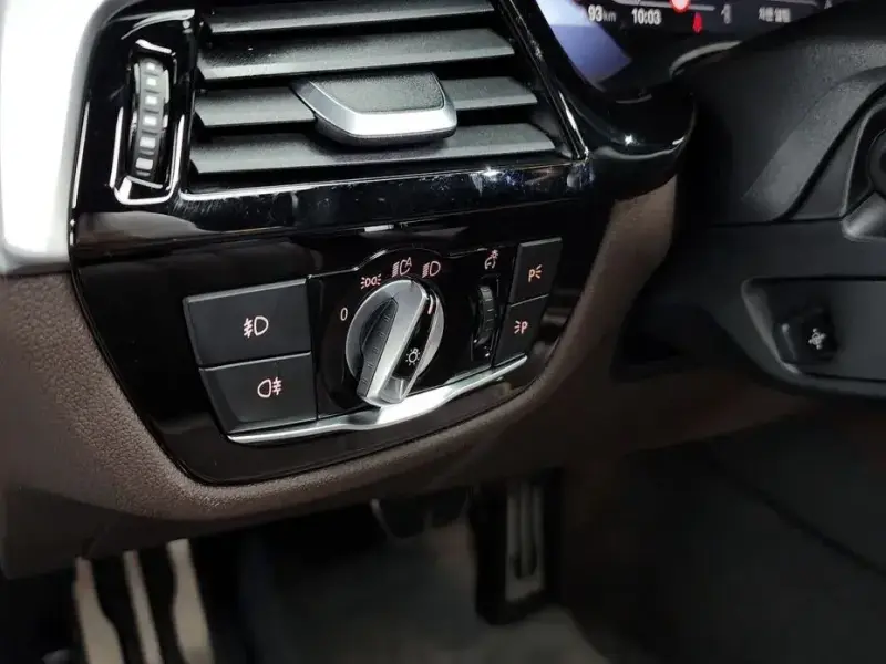 2020 BMW 5 серии с пробегом 95 006 км