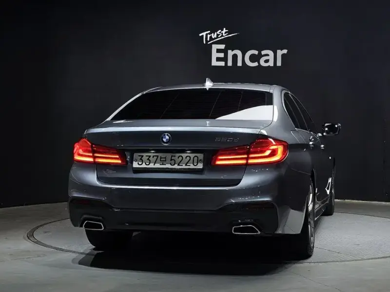 2019 BMW 5 серии с пробегом 99 335 км