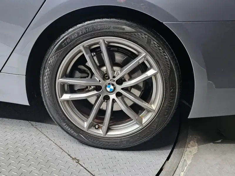 2019 BMW 5 серии с пробегом 99 335 км