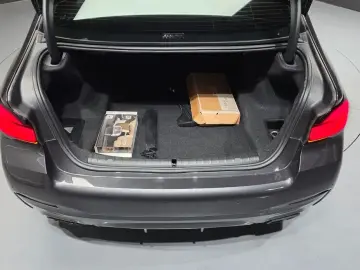 2021 BMW 5 серии с пробегом 105 101 км