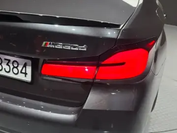 2021 BMW 5 серии с пробегом 105 101 км