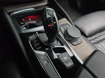 2018 BMW 5 серии с пробегом 60 264 км