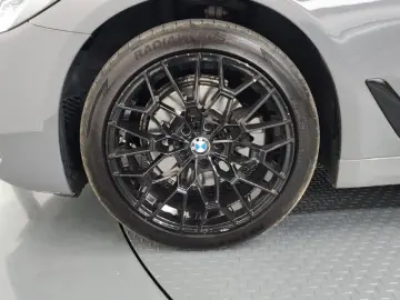 2019 BMW 5 серии с пробегом 123 726 км