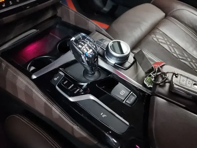 2019 BMW 5 серии с пробегом 123 726 км