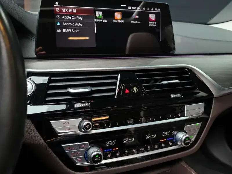 2020 BMW 5 серии с пробегом 83 624 км