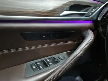 2018 BMW 5 серии с пробегом 131 644 км