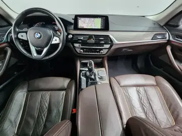 2020 BMW 5 серии с пробегом 116 016 км