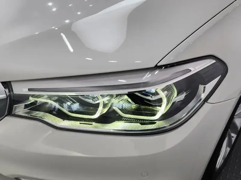 2020 BMW 5 серии с пробегом 116 016 км