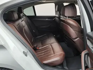 2020 BMW 5 серии с пробегом 116 016 км