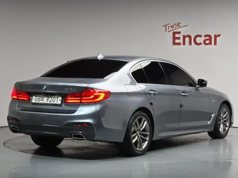 2018 BMW 5 серии с пробегом 68 937 км