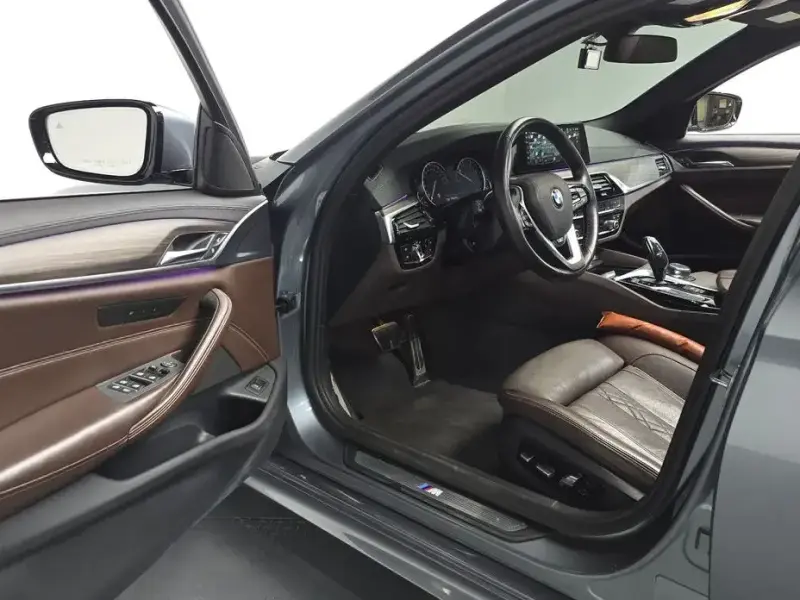 2018 BMW 5 серии с пробегом 68 937 км