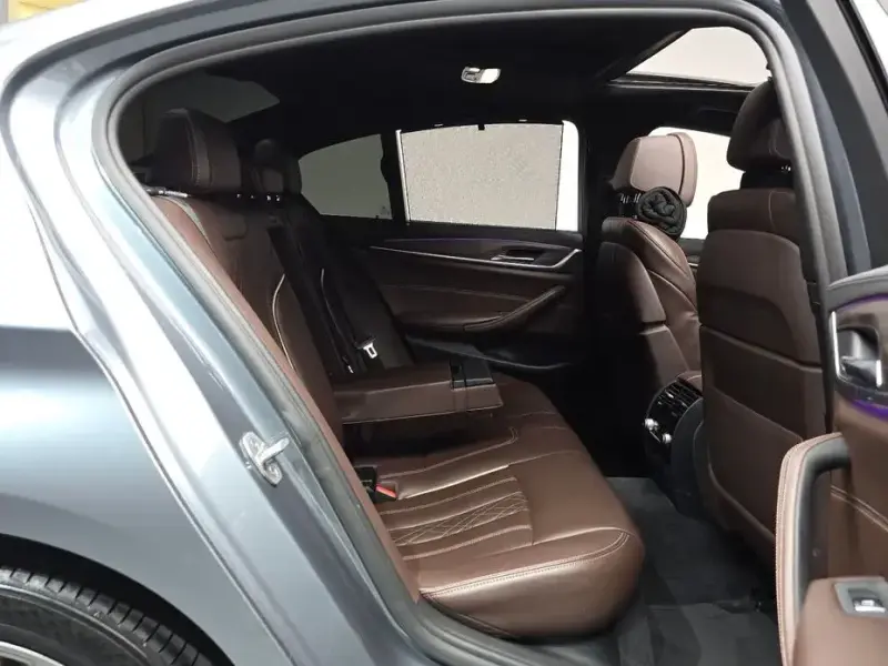 2018 BMW 5 серии с пробегом 68 937 км
