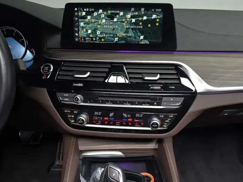 2018 BMW 5 серии с пробегом 68 937 км