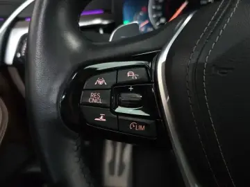 2018 BMW 5 серии с пробегом 68 937 км