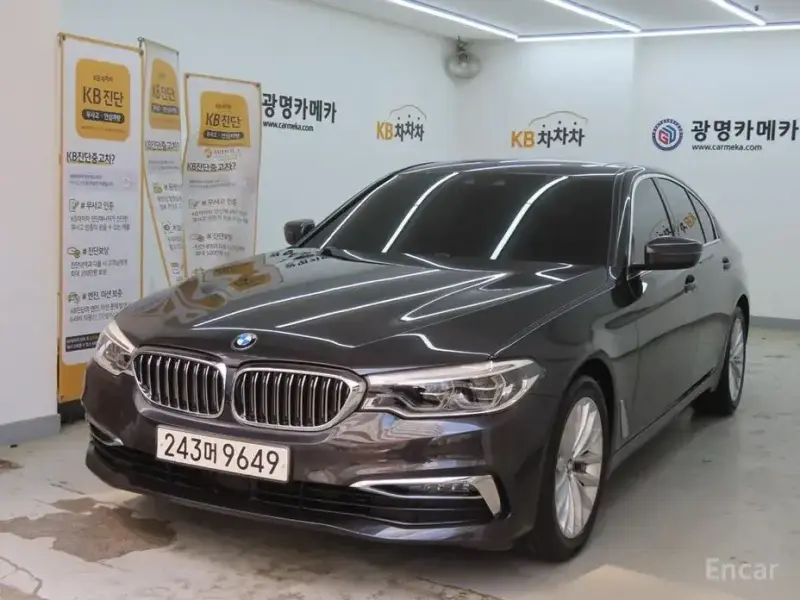 2020 BMW 5 серии с пробегом 80 000 км