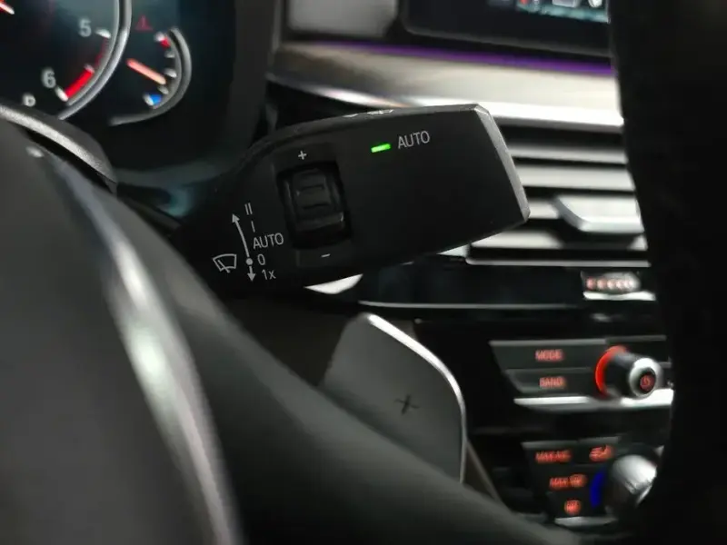 2018 BMW 5 серии с пробегом 68 937 км