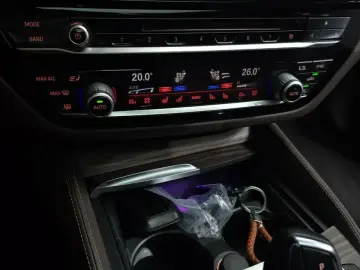 2018 BMW 5 серии с пробегом 68 937 км