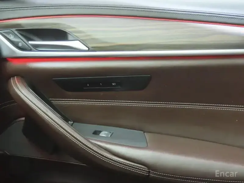 2020 BMW 5 серии с пробегом 80 000 км