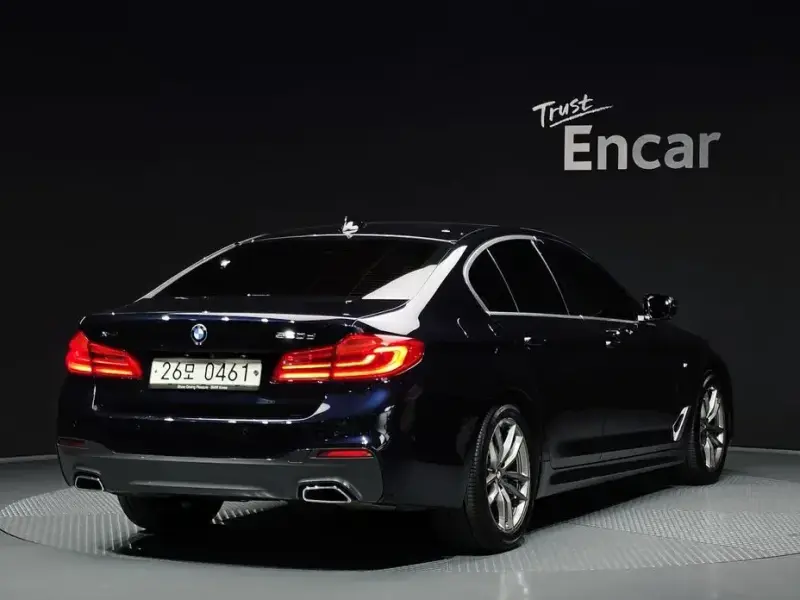 2019 BMW 5 серии с пробегом 118 117 км