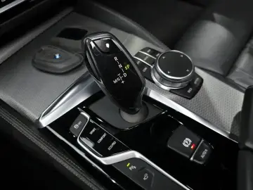 2019 BMW 5 серии с пробегом 118 117 км