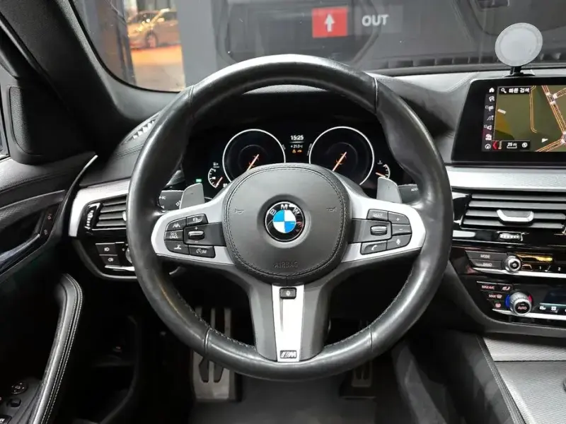 2019 BMW 5 серии с пробегом 118 117 км