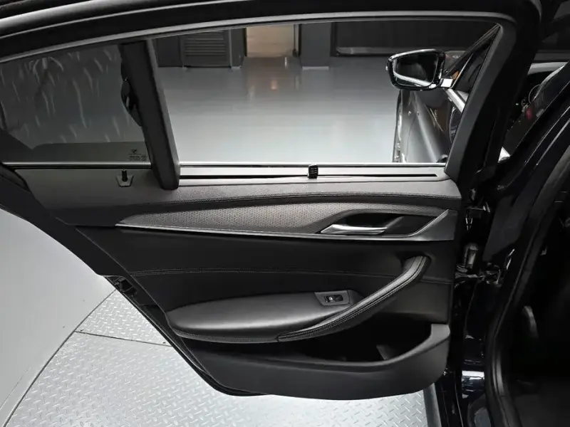 2019 BMW 5 серии с пробегом 118 117 км