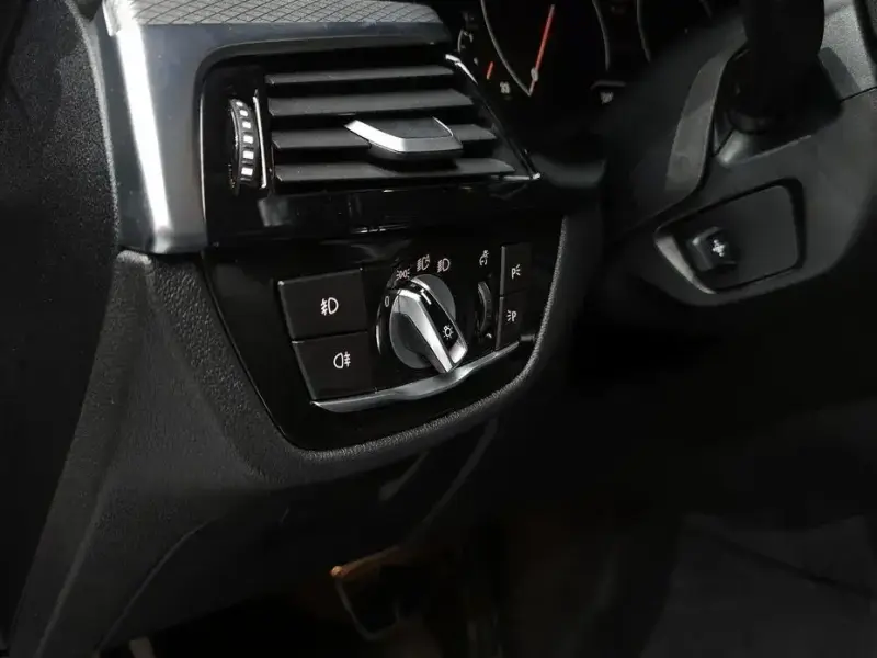 2019 BMW 5 серии с пробегом 118 117 км