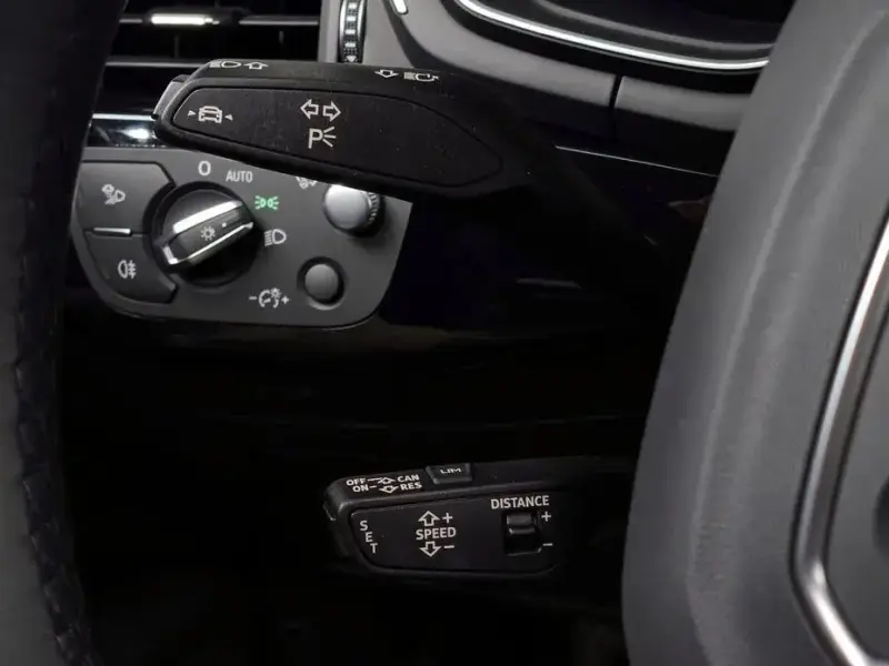 2021 Audi A4 с пробегом 65 469 км