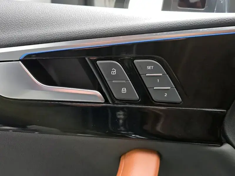 2021 Audi A4 с пробегом 38 803 км