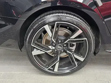 2021 Audi A4 с пробегом 45 646 км
