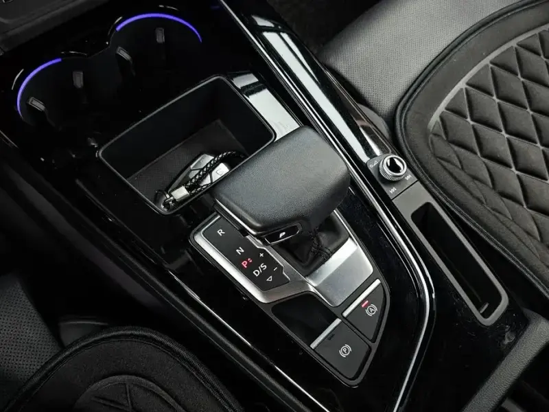2021 Audi A4 с пробегом 45 646 км