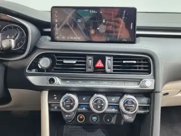 2022 Genesis G70 с пробегом 11 698 км