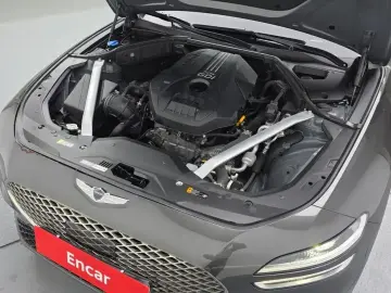 2022 Genesis G70 с пробегом 18 750 км