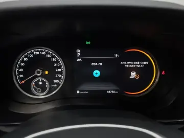 2022 Genesis G70 с пробегом 18 750 км